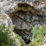 Ronda - wejście do jaskini Cueva del Gato, która jest zamknięta dla turystów