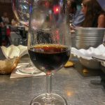 Malaga - Restauracja KGB - wyborne nie tylko potrawy, ale i trunki - tuaj słodkie wino z Malagi na deser